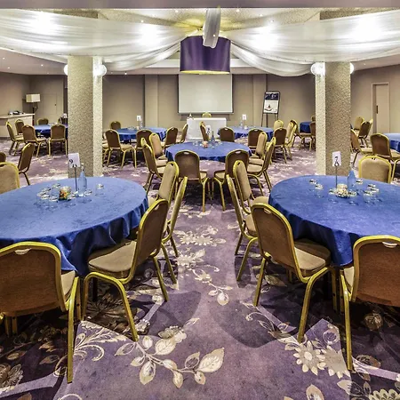 Mercure Maidstone Great Danes Hotel-3